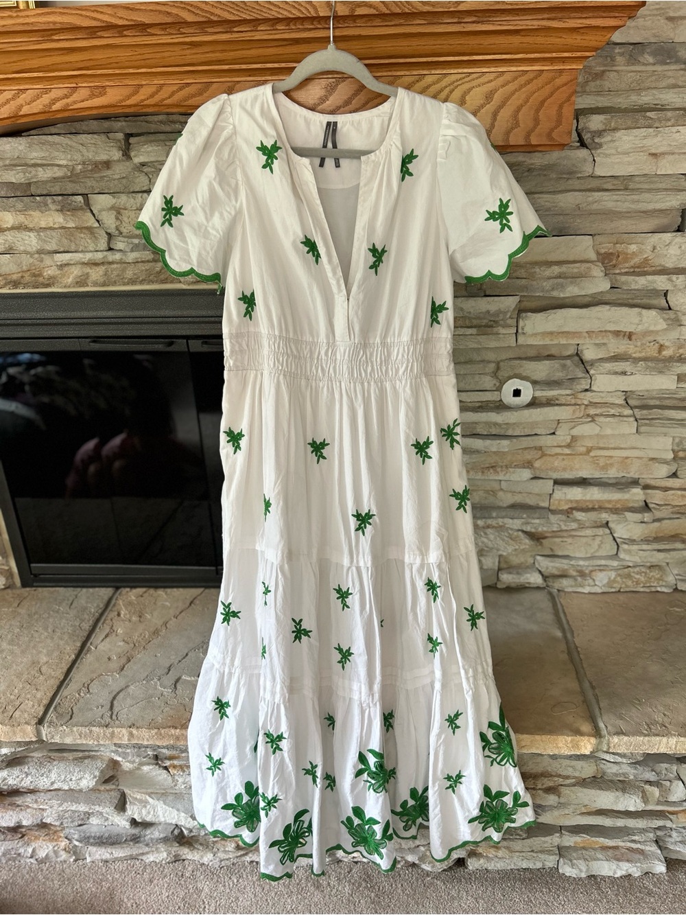 Anthropologie Somerset White Midi Dress with Green Floral Embroidery - Picture 2 of 3